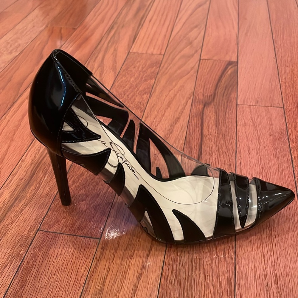 Jessica Simpson Pumps